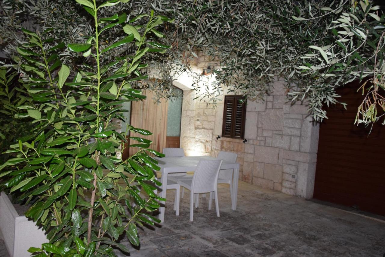 Ferienwohnung Dimora Domrose Locorotondo Exterior foto