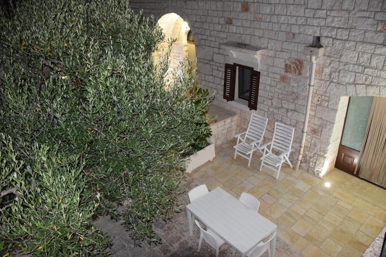 Ferienwohnung Dimora Domrose Locorotondo Exterior foto